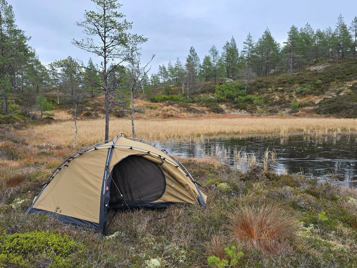 NORTENT Vern1 PC オークブラウン新品未使用 NORTENT】Vern1 PC Oak Brown | yellowknife Outdo
